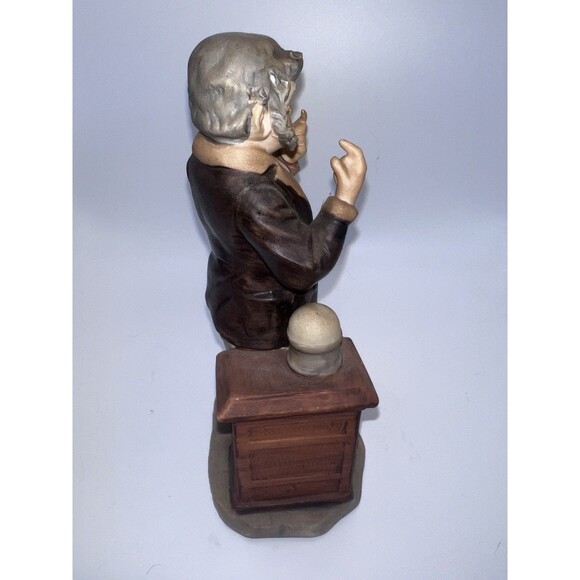 RARE The Tycoon by Pucci - Stock Broker Porcelain Figurine 8.6" tall - Picture 6 of 8